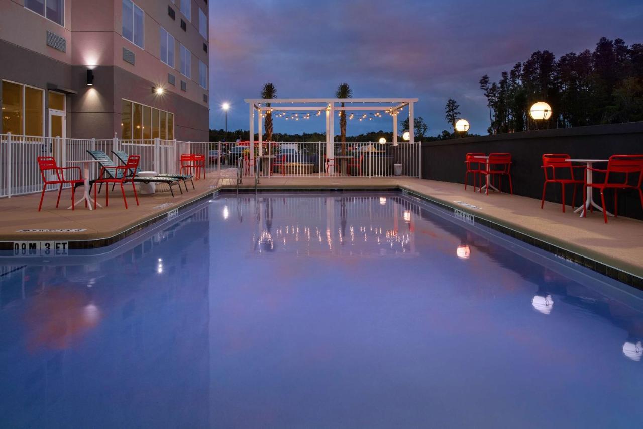 Tru By Hilton Lake City Exterior foto